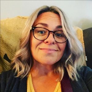 Meet your Posher, Dawn